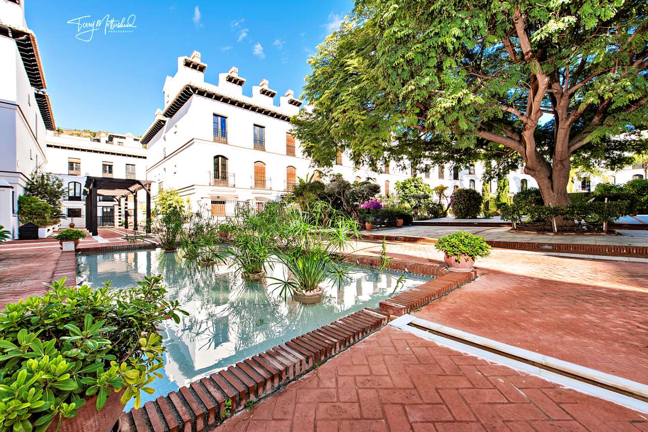 2 bedroom 2 bathroom duplex with roof terrace private parking Velez de Benaudalla 1